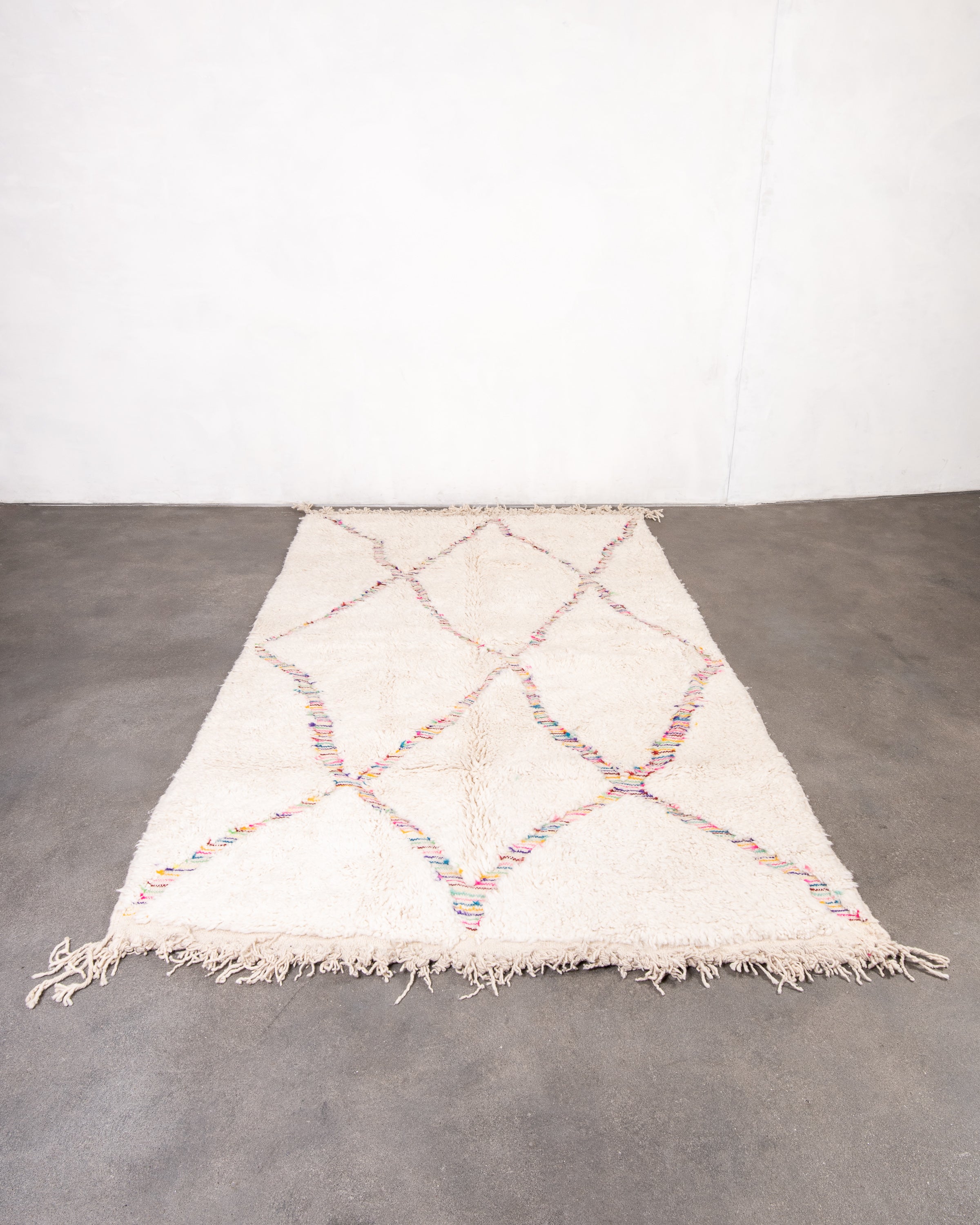Modern designer handcrafted Berber rug from morocco Beniourain with beautiful colors and patterns